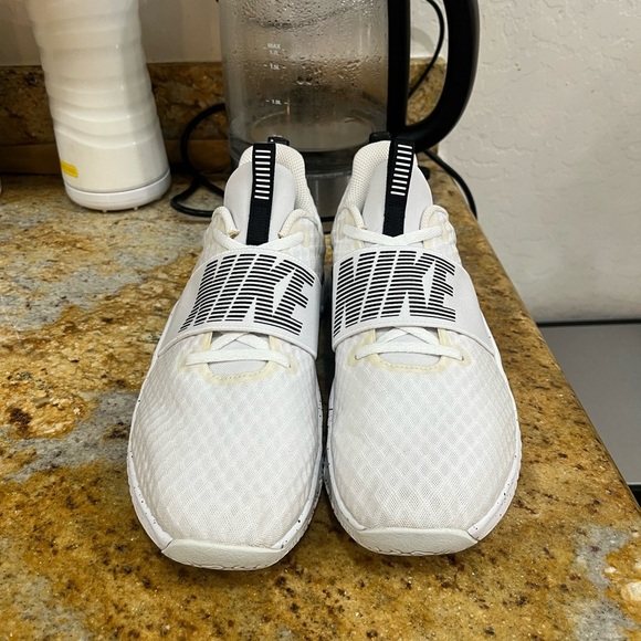 Nike In-Season TR 9 size 10 - Picture 2 of 9